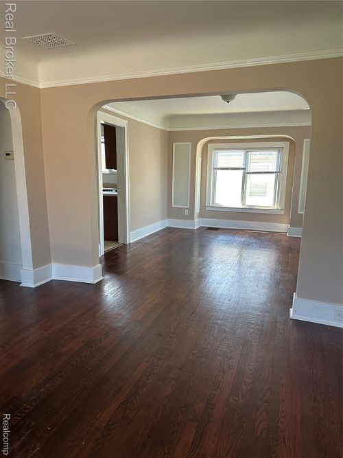 3342 Buckingham Ave, Berkley, MI, 48072-1367 | Card Image