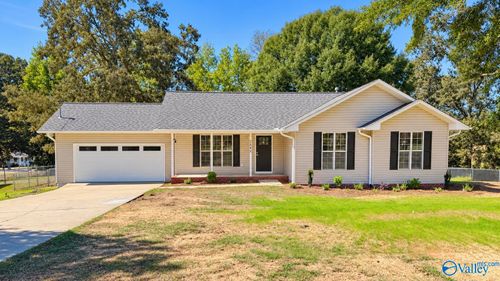 2680 Country Rd, Southside, AL, 35907-9707 | Card Image