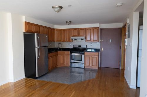 apt-4f-43 214th Pl, Bayside, NY, 11361-1639 | Card Image