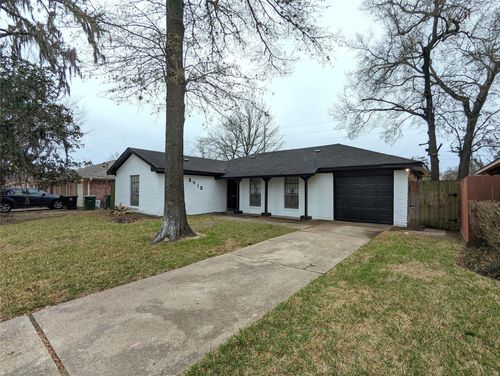8410 Rinn St, Houston, TX, 77078-2830 | Card Image