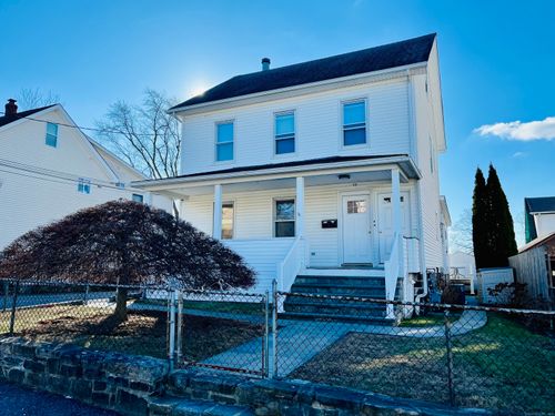 18 Grand St, Greenwich, CT, 06830-6109 | Card Image