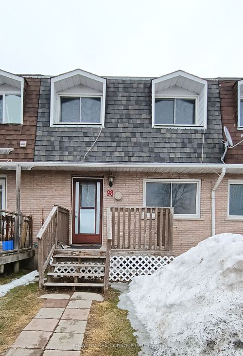 98 Carraway Cres, Morrisburg, ON, K0C1X0 | Card Image