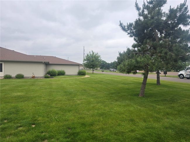 APT-2 - 318 Frenette Dr, House other with 2 bedrooms, 1 bathrooms and null parking in Chippewa Falls WI | Image 4