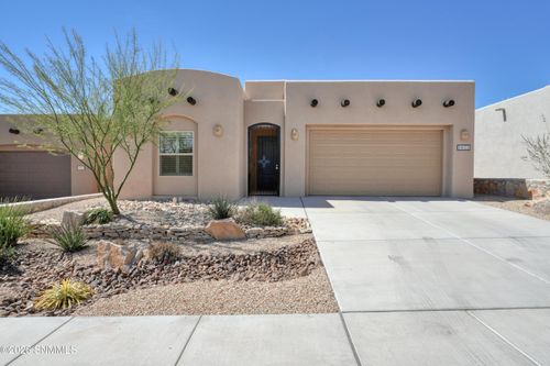 8044 Willow Bloom Cir, Las Cruces, NM, 88007-8815 | Card Image