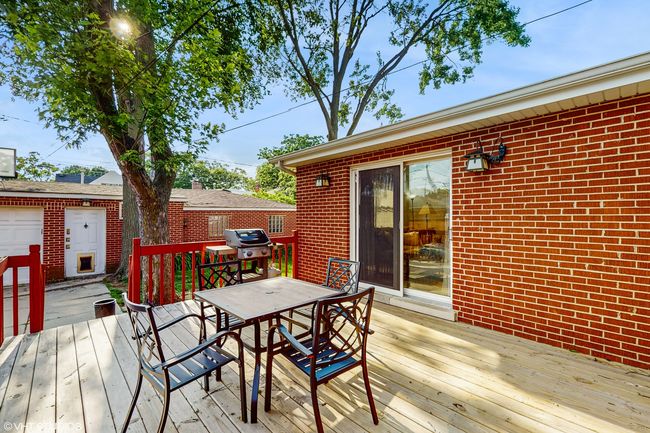 1910 N 76 Th Ct, House other with 4 bedrooms, 3 bathrooms and 5 parking in Elmwood Park IL | Image 26