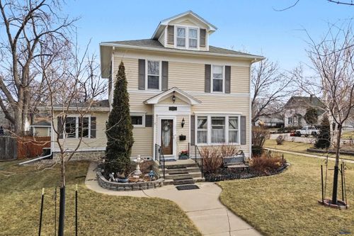 1120 West Blvd, Rapid City, SD, 57701-3575 | Card Image