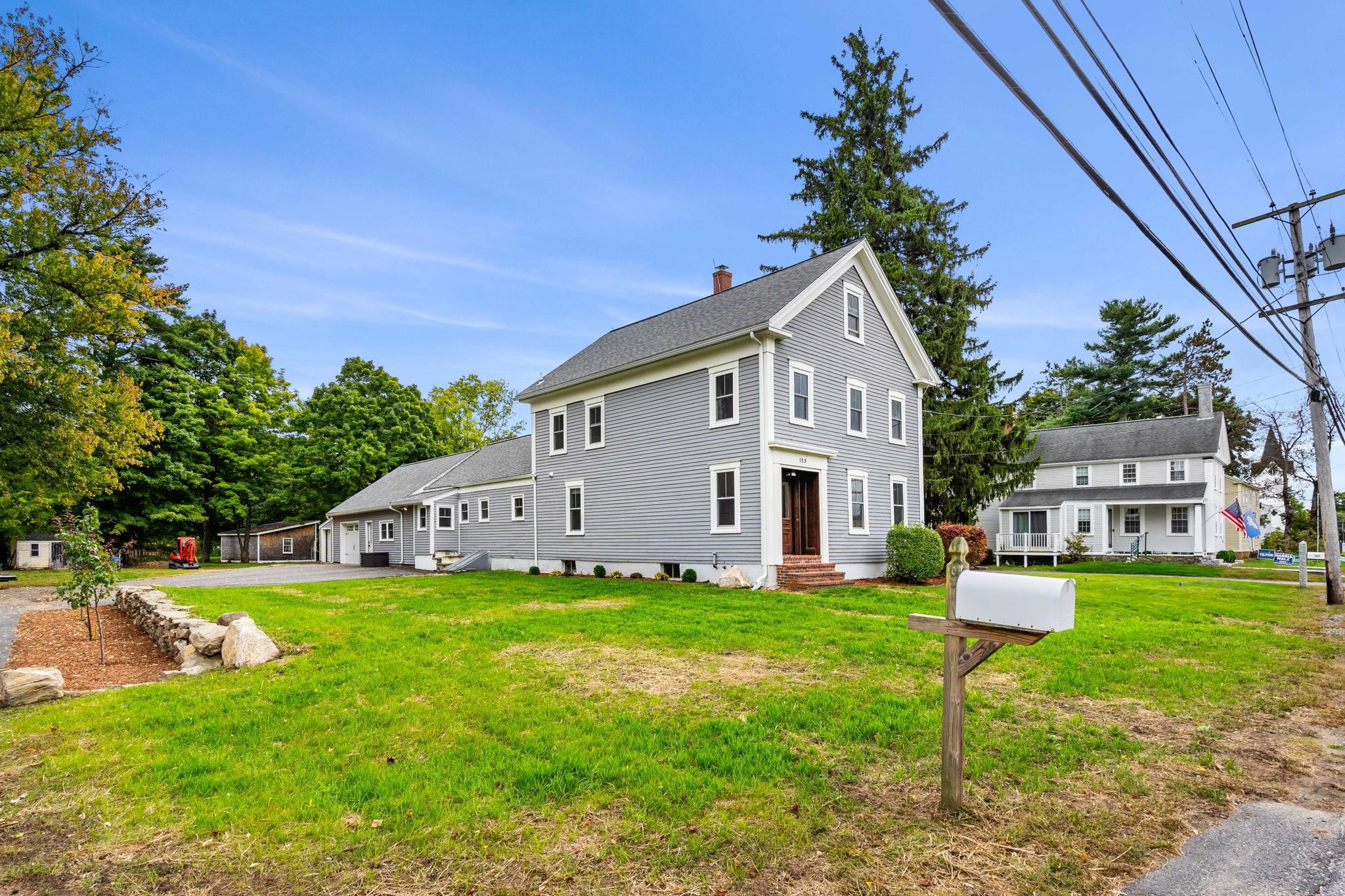 Main St, Kingston, NH 03848