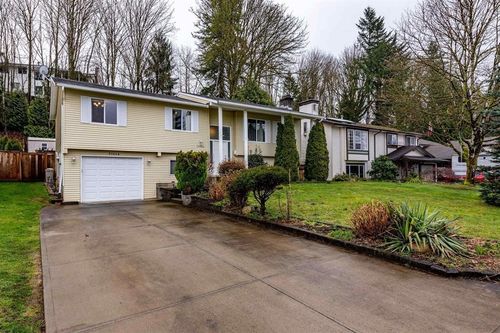 35064 Laburnum Ave, Abbotsford, BC, V2S5M7 | Card Image