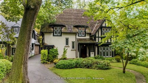 18 Queen Mary'S Dr, Etobicoke, ON, M8X1S2 | Card Image