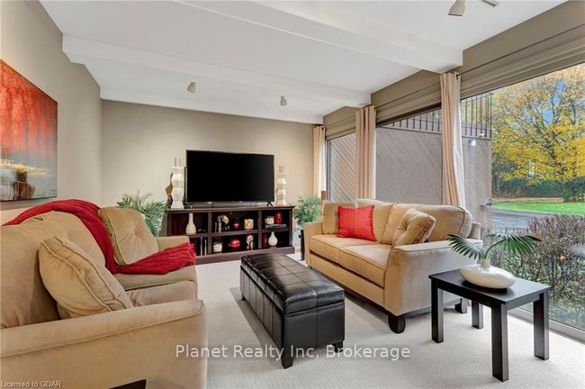 7011 Concession 4, House other with 3 bedrooms, 4 bathrooms and 20 parking in Puslinch ON | Image 14