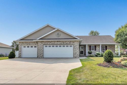 3619 Crocus Drive, Ashwaubenon, WI, 54115 | Card Image
