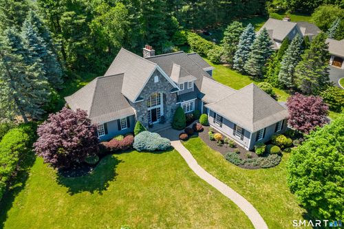 25 Avalon Dr, Middlebury, CT, 06762-3335 | Card Image