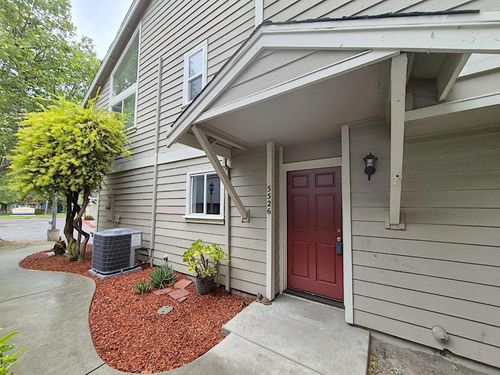 5526 Entrada Cedros, San Jose, CA, 95123-1548 | Card Image