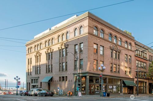202-80 S Jackson St, Seattle, WA, 98104-2855 | Card Image
