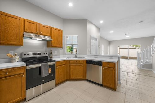 12948 Kings Crossing Dr, GIBSONTON, FL, 33534-3948 | Card Image