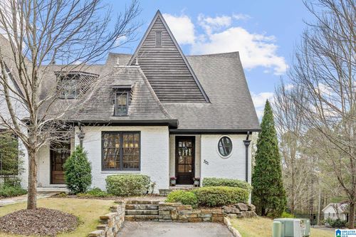 301 Heritage Dr, Hoover, AL, 35216-5800 | Card Image