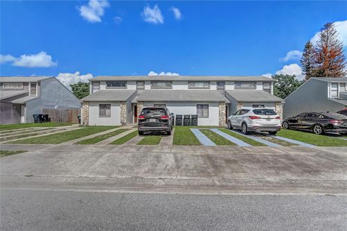 2719 Hunt Club Ln, ORLANDO, FL, 32826-3938 | Card Image