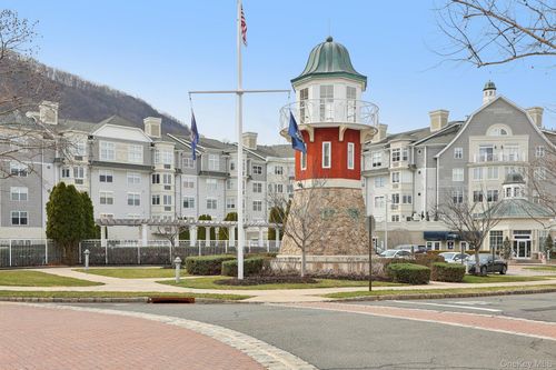 1220 Round Pointe Dr, Haverstraw, NY, 10927-2123 | Card Image