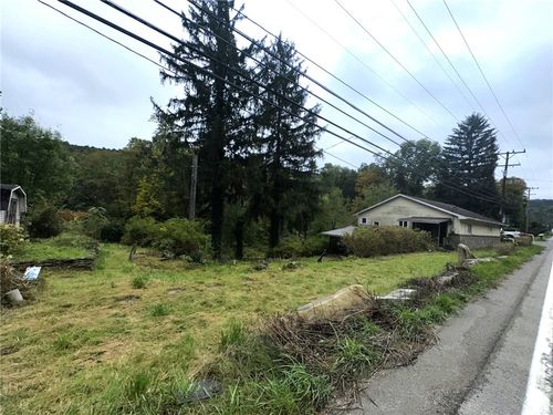 1230 Indian Creek Valley Rd, Indian Head, PA, 15446-1009 | Card Image