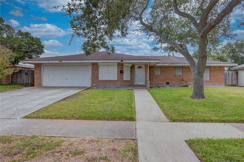 445 Troy Dr, Corpus Christi, TX, 78412-2715 | Card Image