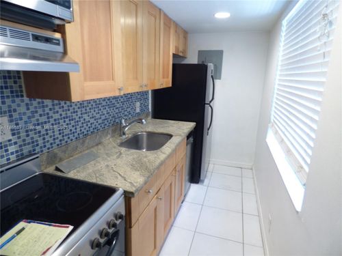 apt-5-417 Ne 17th Ave, Fort Lauderdale, FL, 33301-1306 | Card Image