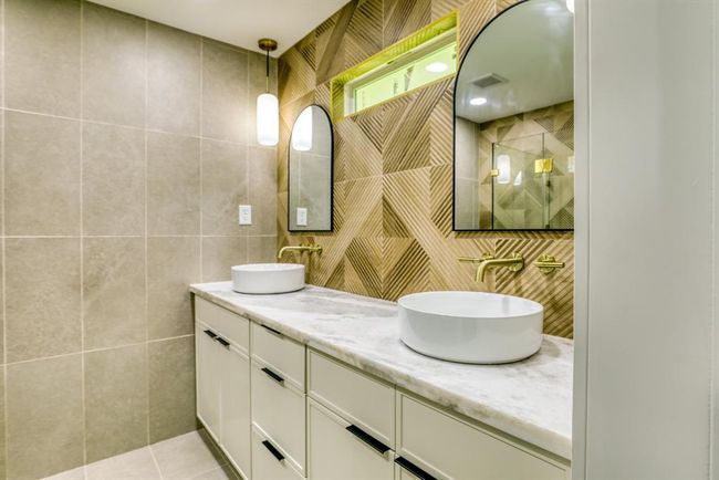 Primary en suite | Image 22