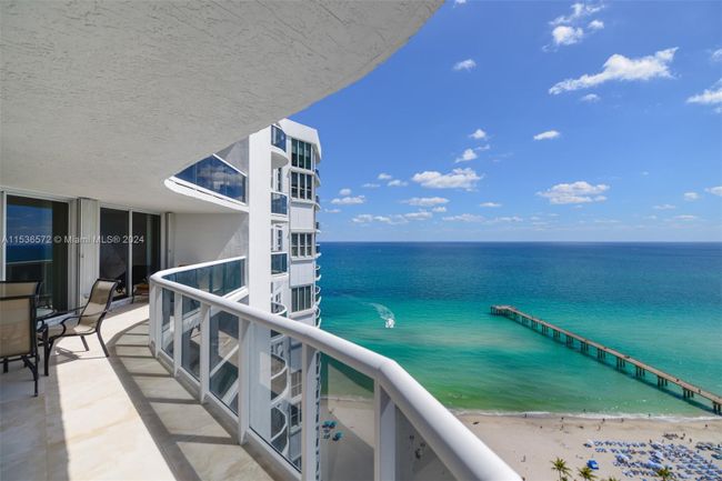 2603 - 16711 Collins Ave, Condo with 3 bedrooms, 2 bathrooms and null parking in Sunny Isles Beach FL | Image 4