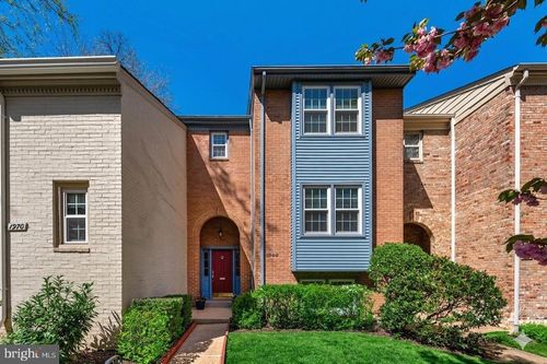 1968 Hopewood Dr, FALLS CHURCH, VA, 22043-1870 | Card Image