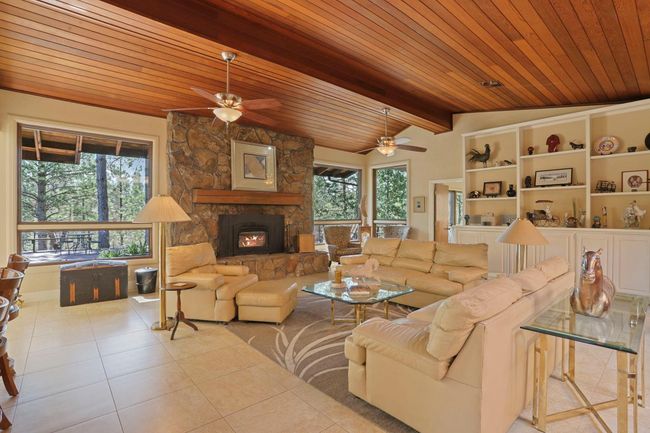 10415 - 10415 Mcmahon Rd, House other with 3 bedrooms, 5 bathrooms and null parking in Coulterville CA | Image 6