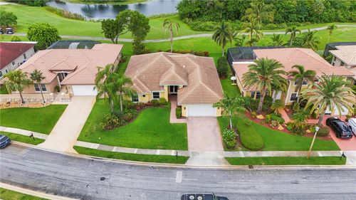 720 Cypress Pointe Dr W, Pembroke Pines, FL, 33027-1361 | Card Image