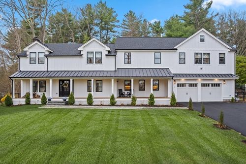 7 Circle Dr, Dover, MA, 02030-2107 | Card Image