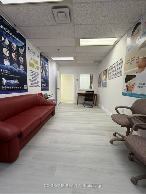 7300 Warden Ave, Markham, ON, L3R9Z6 | Card Image