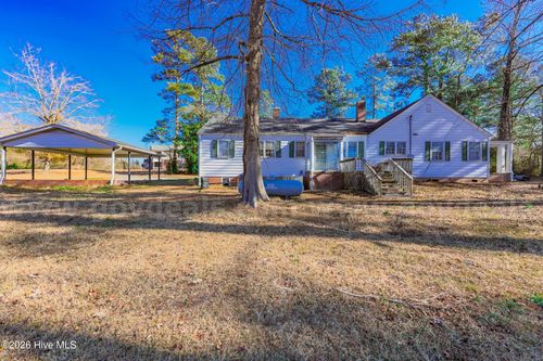725 E Southerland St, Wallace, NC, 28466-1564 | Card Image