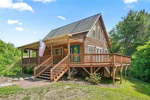 1434 Cotton Mill Rd, Roaring River, NC, 28669-8423 | Card Image