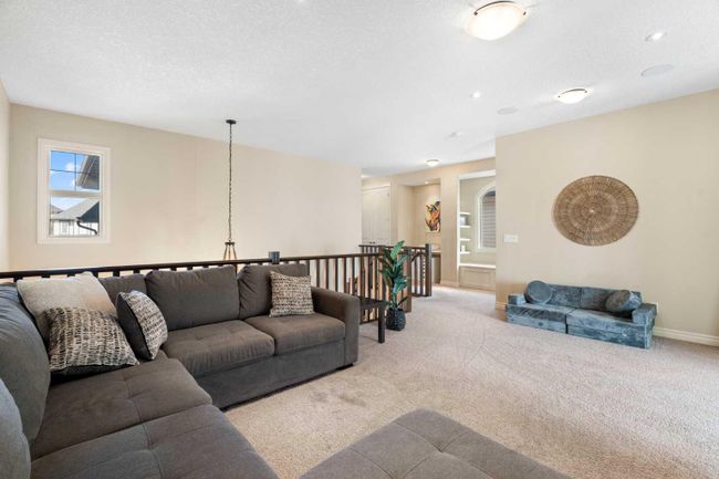 37 Cranarch Crescent Se, Home with 5 bedrooms, 3 bathrooms and 2 parking in Calgary AB | Image 24