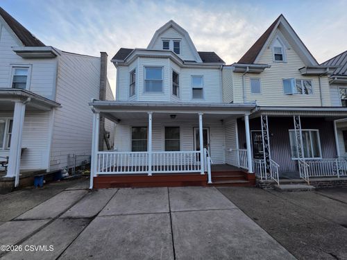24 N Maple St, Mount Carmel, PA, 17851-1336 | Card Image