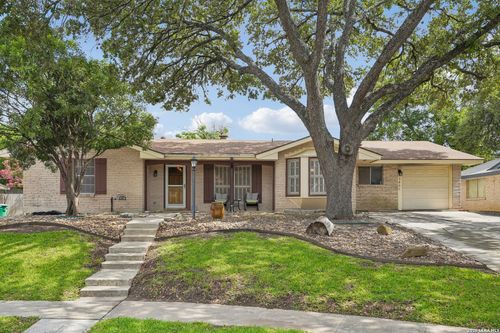 3607 Falls Creek Dr, San Antonio, TX, 78230-3232 | Card Image
