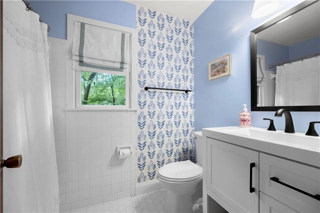 1104 Warrenhall Ln Ne, House other with 4 bedrooms, 3 bathrooms and null parking in Brookhaven GA | Image 24