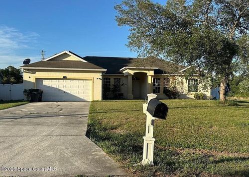33 Herring Ct, KISSIMMEE, FL, 34759-4821 | Card Image