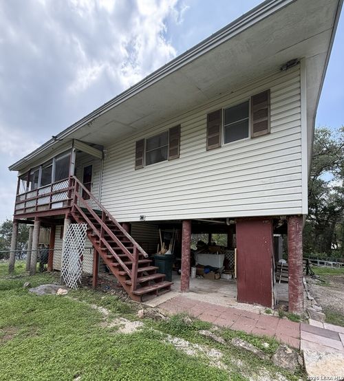 1435 Hillcrest Frst, Canyon Lake, TX, 78133-5008 | Card Image