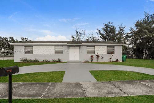 18931 Nw 33rd Pl, Miami Gardens, FL, 33056-3039 | Card Image