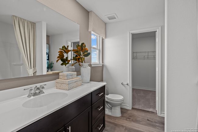 1032 Oriole Way, House other with 4 bedrooms, 3 bathrooms and null parking in Marion TX | Image 20