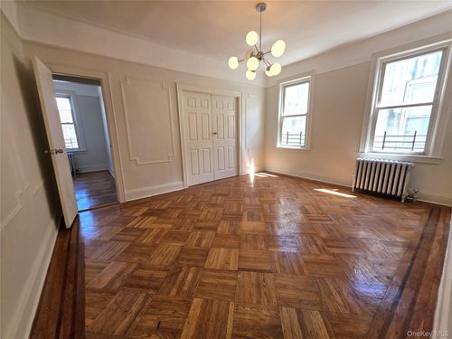 50-44 41st Street, New York, NY, 11104 | Card Image
