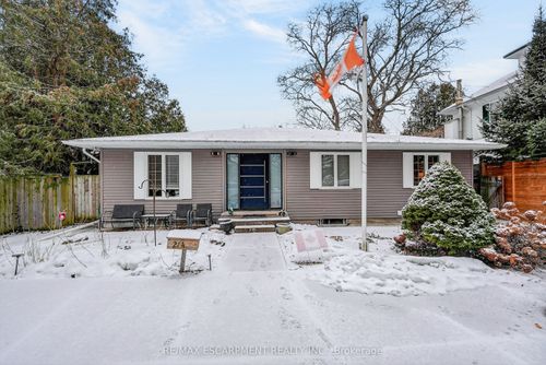 lower-214 Main St E, Grimsby, ON, L3M1P6 | Card Image