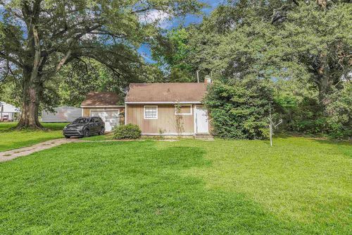 908 Par Ave, Memphis, TN, 38127-5069 | Card Image