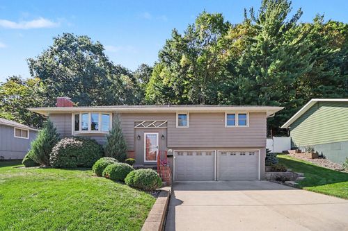 1680 Spruce Dr, Red Wing, MN, 55066-3036 | Card Image