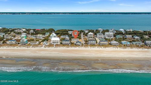 eandw-902 Ocean Dr, Emerald Isle, NC, 28594-6901 | Card Image