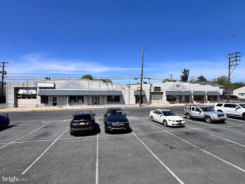 unit-6-2 W Allen St, MECHANICSBURG, PA, 17055-6257 | Card Image