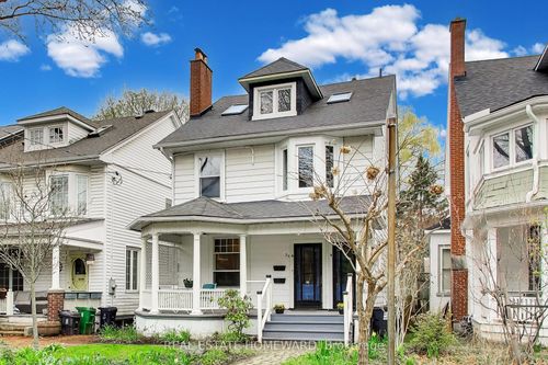 56 Leuty Ave, Toronto, ON, M4E2R4 | Card Image