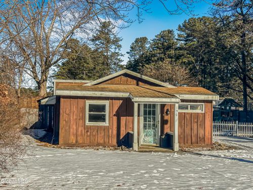 196 Luzerne Rd, Queensbury, NY, 12804-7955 | Card Image